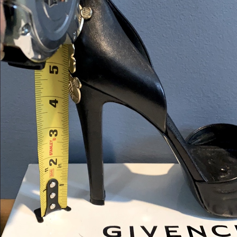 Givenchy Pumps - Picture 9 of 11